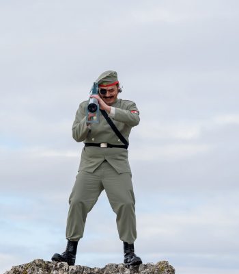 Bagaglia Foto. Set Fotografico 2021. Metal Slug Italian Army cosplay. Cosplayer Photo.